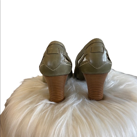 New Denver Hayes green leather heels - Picture 3 of 6